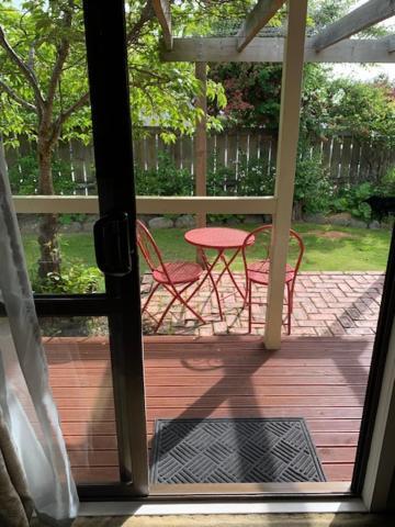 Twizel Central Studio Accommodation Екстер'єр фото